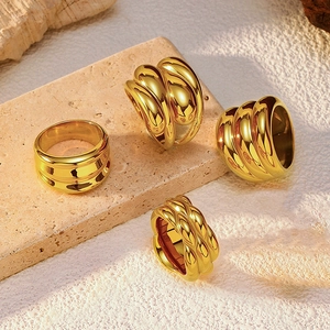 Bagues en Acier Inoxydable Or Minimaliste pour Femme Grosses Bagues Géométriques Torsadées Vague Tressées Bijoux Cadeau