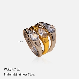 Detailed size and weight view of a two-tone stainless steel ring set with zircon stones