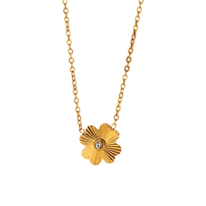 Collier doré en acier inoxydable avec pendentif fleur à cinq pétales et zircon cubique