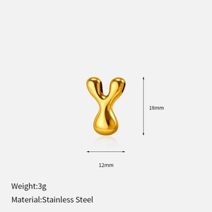 Macro view of gold stainless steel letter Y pendant with 18mm height and 3g weight