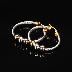 Driekleurige kralen 3MM stalen kabelringoorbellen met goud, zilver en roségoud accenten