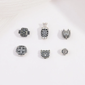 S925 Argento Sterling Thai Silver Retrò Charms Perline Daisy Vaso Lingotto Bestia Motivo DIY Gioielli Accessori