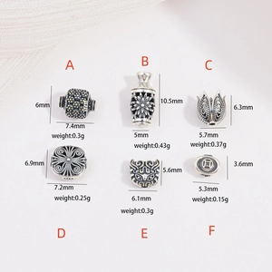 Set di perline in argento S925 vintage con motivi floreali e specifiche dettagliate