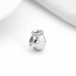 S925 sterling silver snowflake charm with sparkling zircon stones for DIY bracelets