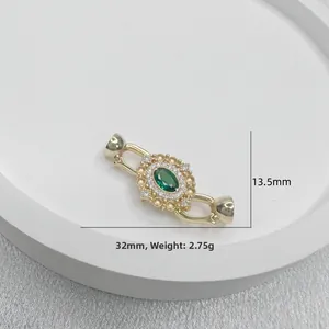 Dettaglio chiusura pendente in argento S925 smeraldo con misure 32mm e peso 2,75g