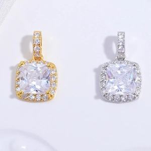 Ciondolo Solo Senza Catena Quadrato a Zolletta di Zucchero in Argento Sterling 925 per Donna Gioielli di Lusso con Zirconia Halo Intarsiato