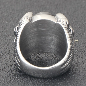 Punk stijl drakenklauw ring van roestvrij staal met ronde edelsteen, achteraanzicht