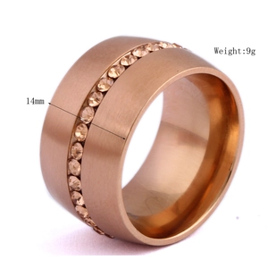 14mm brede roségouden roestvrijstalen ring met een rij sprankelende zirkonia's