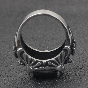 Vintage 11mm gothic punk style ring with black glass stone and antique silver finish