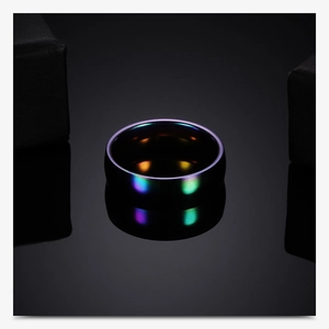 Polished 6mm rainbow stainless steel ring detail with vibrant iridescent reflection