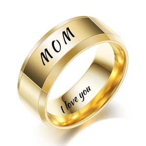 Polished gold ring with MOM engraving and I love you message on the inner band