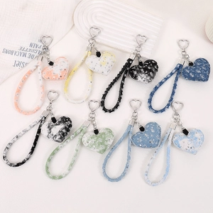 Détails de porte-clés cœur en denim avec paillettes et dragonnes assorties