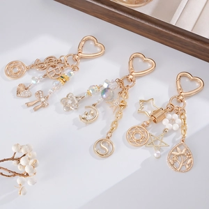 Ciondolo per Borsa Gatto Stella Luna in Lega Dorata con Strass per Donna Portachiavi Elegante con Künstliche Perle Decorazione Borsa