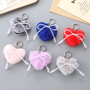 Porte-clés cœur en peluche avec nœuds de perles et anneaux en six couleurs variées
