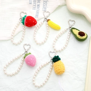 Handmade Wool Crochet Fruit Keychain Pendant With Faux Artificial Pearl Wrist Strap Heart Metal Hook Strawberry Bag Charm Jewelry