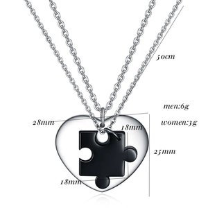 Detailed size chart for stainless steel heart puzzle necklace with weight and length specs