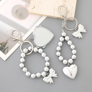 Silver Plated Beaded Heart Bow Keychain Fashion Bag Charm For Women Shiny Metallic Round Beads Mirror Pendant Accessory