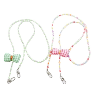 Chaîne bandoulière en perles acrylique cœur avec nœud pour coque de téléphone ou sac
