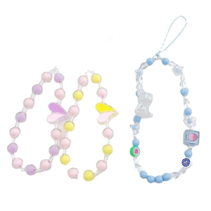 Dragonnes de téléphone en perles pastel avec breloques cœur et pendentifs lapin mignons