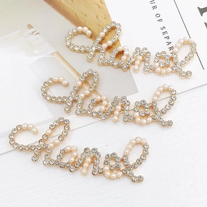 Classic script letter charm with inlaid crystals and pearls for DIY jewelry crafts