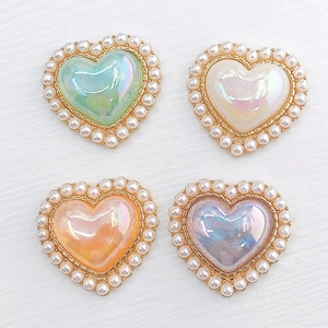 DIY colorful heart pendants with pearl border for phone cases and shoes