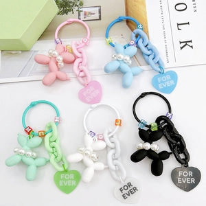 Creative matte balloon dog keychains with pearls and heart charms in five colors
