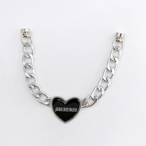 Chaîne en métal argenté avec pendentif cœur noir et texte Goldenjs pour accessoires DIY