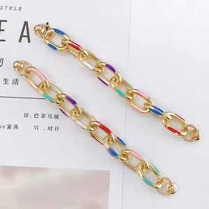 Bracciale a catena in metallo dorato smaltato colorato con anelli stile dopamina vivaci