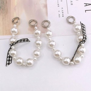 Elegant pearl handbag chain with houndstooth bow and silver metal clasp for DIY phone cases