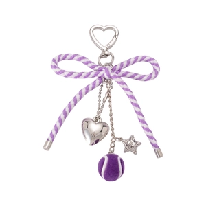 Charm de sac nœud en nylon avec mini balle de tennis violette et pendentifs cœur étoile