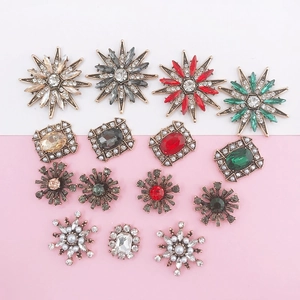 Vintage Alloy Rhinestone Flower Star Pendants Artificial Pearl DIY Jewelry Accessories For Phone Case Decor Material