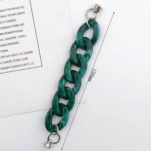 Grüne Marmor Acrylkette für Handyhülle mit Metallschnallen und 150mm Gesamtlänge
