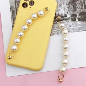 Elegante Ciondolo per Cellulare a Bracciale in Künstliche Perle di Imitazione Tonde Con Fibbia in Lega Dorata per Donna Custodia DIY