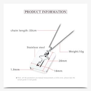 Detail of industrial stainless steel necklace with dimensions and technical specifications