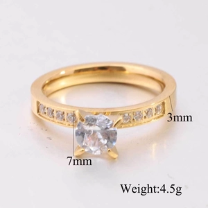 Detailed close-up showing 7mm zircon center stone and 3mm gold-plated band width