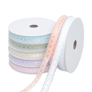 Set of 6 colorful heart pattern lace ribbons for DIY gift wrapping and flower decoration