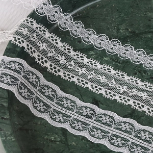 Weiße Spitzenborte Band Wellenrand Blumenstickerei Spitze Für Kleidung DIY Nähen Handwerk Hochzeit Bouquet Dekoration