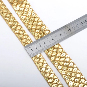30mm gouden visschubben pailletten golfkant lint voor etnische danskostuums DIY
