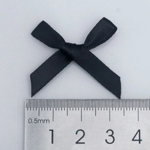 Black polyester satin bow for DIY sewing decoration and gift boxes, 3.5cm wide with scale