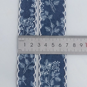 Floral print wavy fabric ribbon 23mm width with metal scale ruler measurement