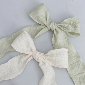 4cm ruffled single-sided pleated ribbon in light green and cream white for gift wrapping