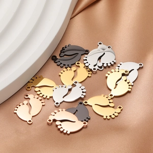 Colgantes pies de bebé de acero inoxidable en oro plata oro rosa y negro para joyería