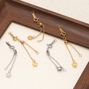 Polished stainless steel 6cm extender chains for necklaces in gold and silver finish
