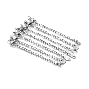 Set mit 7 Verlängerungsketten aus Edelstahl mit Karabinerverschluss und S.steel-Anhängern