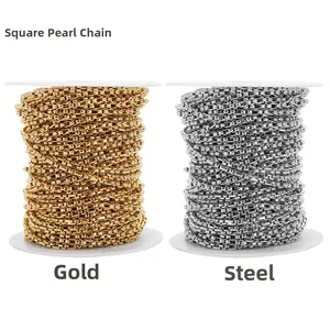 Catena a perle quadrate da 3mm su rocchetti in oro e acciaio per creazione gioielli