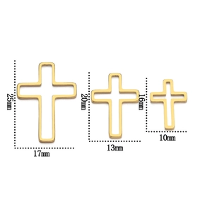Drie gouden holle kruishangers in verschillende maten voor DIY sieraden maken