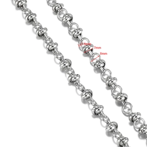 Macro view of stainless steel double knot chain with 1.4mm thickness and 8mm ring diameter