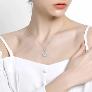 S925 sterling zilveren spinnenhanger ketting met violette steen en sterpatroon