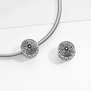 S925 sterling silver Hecate's Wheel charm with maze pattern and openwork diamond grid