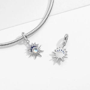 S925 sterling zilveren sterhanger met maansteen en blauwe zirkoon op slangenketting